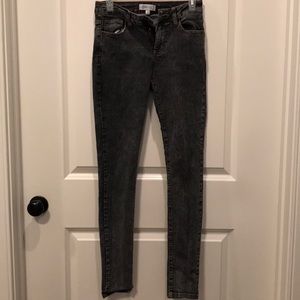 High waisted acid wash super skinny jeans.